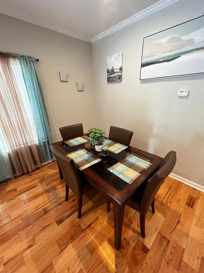 Atlanta Unit 2 Room 2 - Peaceful Weekend Getaway Private Bedroom & Bathroom Exterior photo