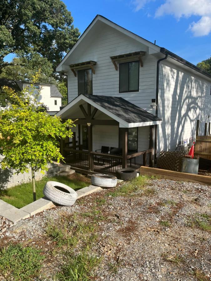 Atlanta Unit 2 Room 2 - Peaceful Weekend Getaway Private Bedroom & Bathroom Exterior photo